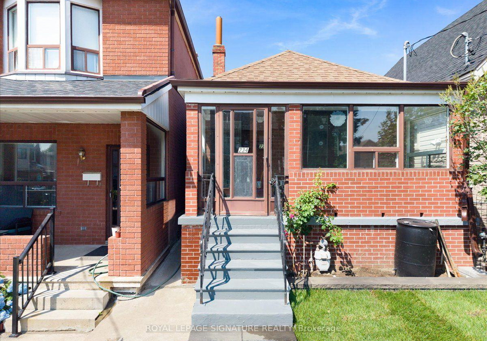 234-nairn-avenue-w-toronto-toronto-ontario-w13592422