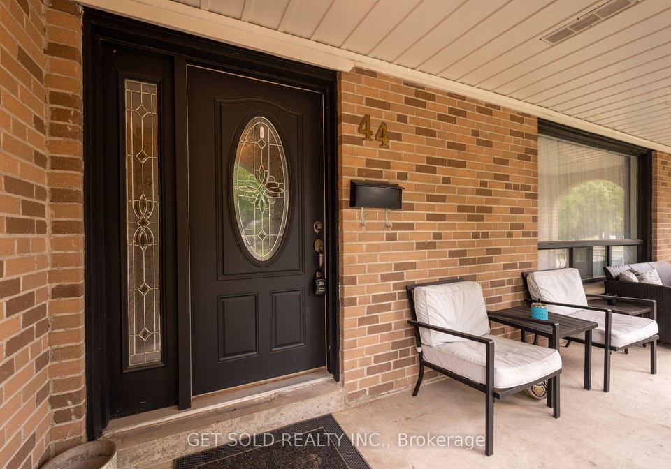 44-mancroft-crescent-toronto-etobicoke-ontario-w13592436