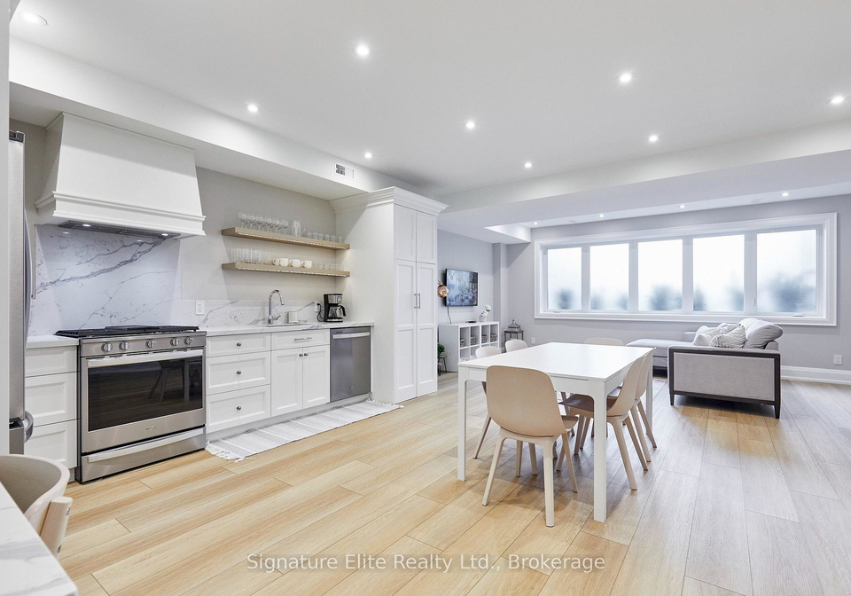 30-amesbury-drive-toronto-north-york-ontario-w13593282