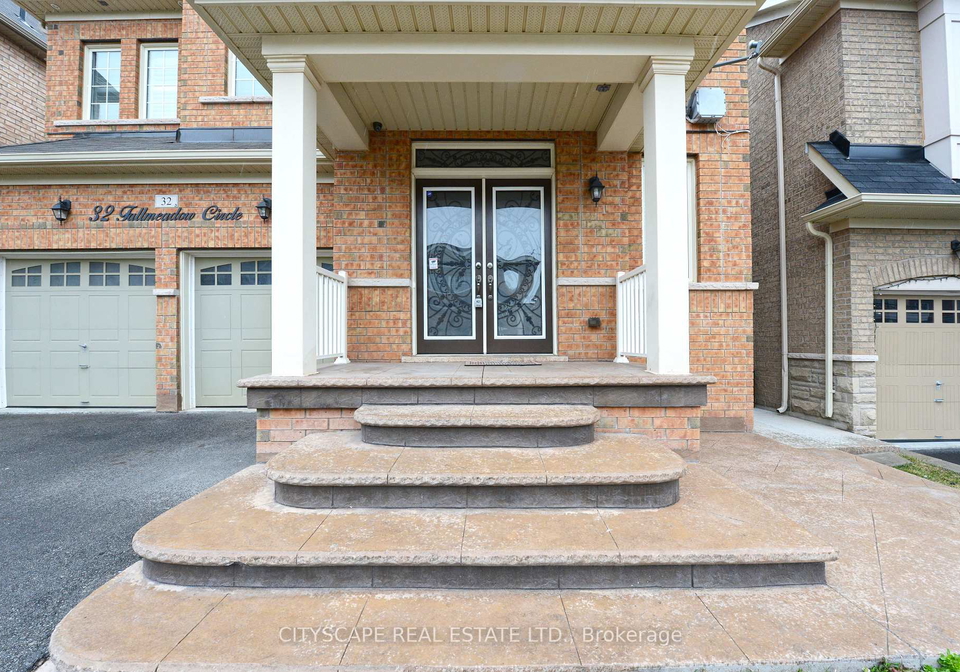 32-fallmeadow-circle-brampton-ontario-w13593288
