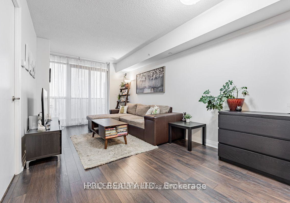 5-valhalla-inn-road-toronto-etobicoke-ontario-w13593436