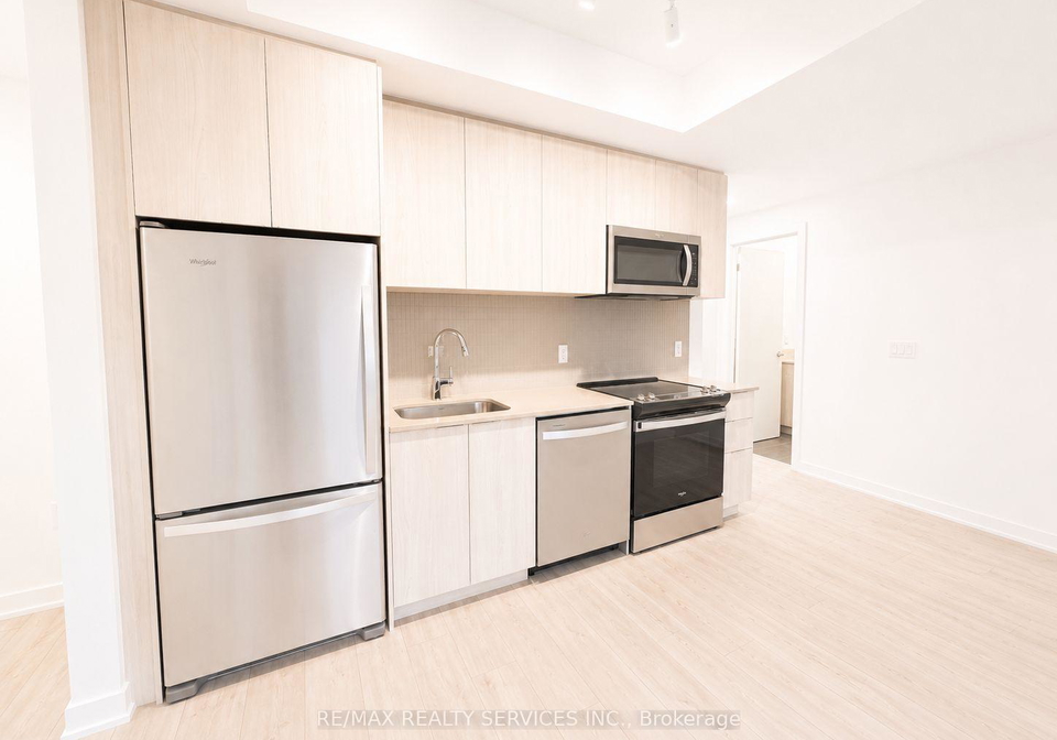 740-whitlock-avenue-milton-ontario-w13593790