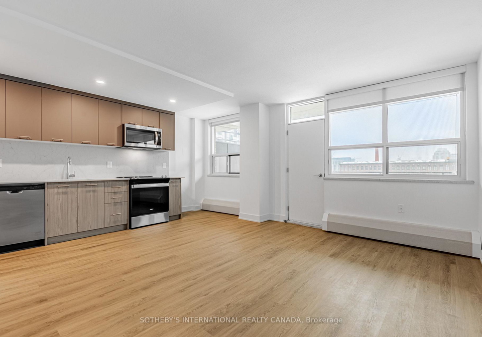 135-tyndall-avenue-toronto-toronto-ontario-w13593972