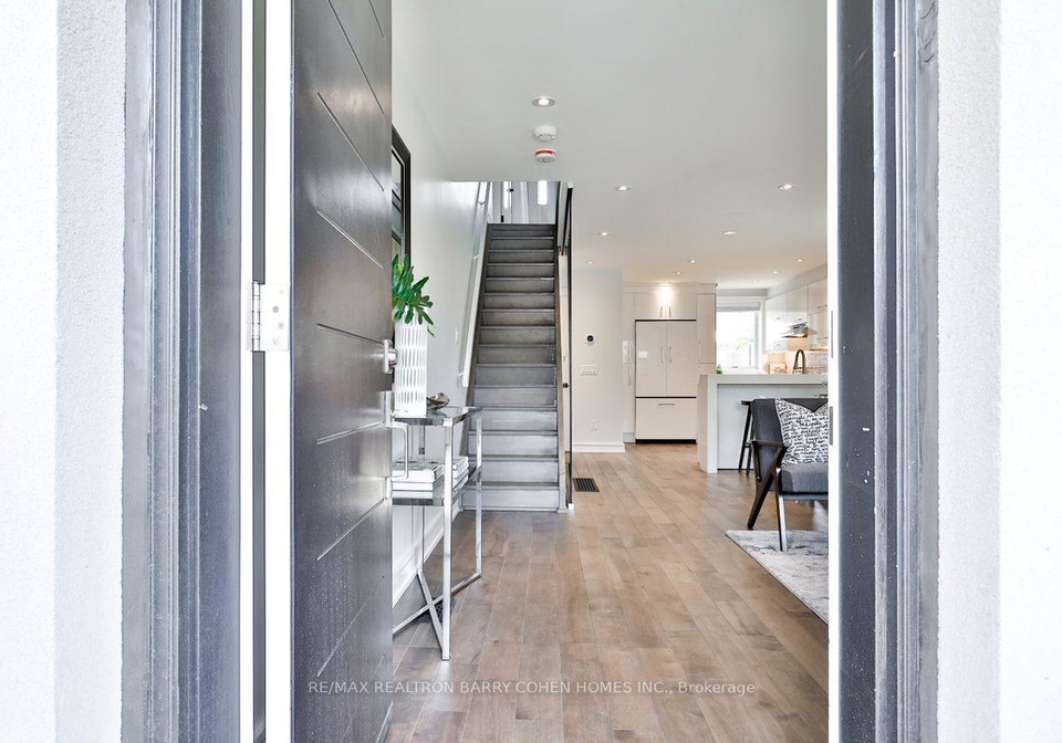 365-harvie-avenue-toronto-toronto-ontario-w13594082