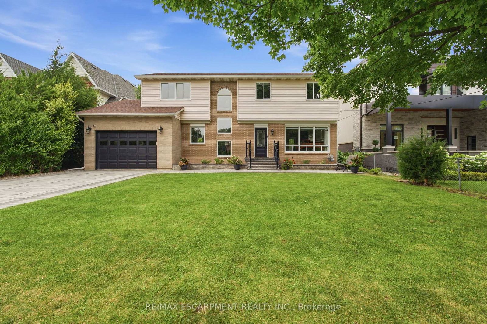 513-maplehurst-avenue-oakville-ontario-w13594110