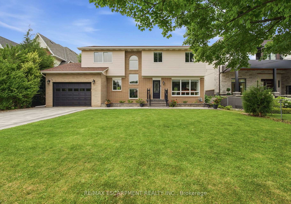 513-maplehurst-avenue-oakville-ontario-w13594110