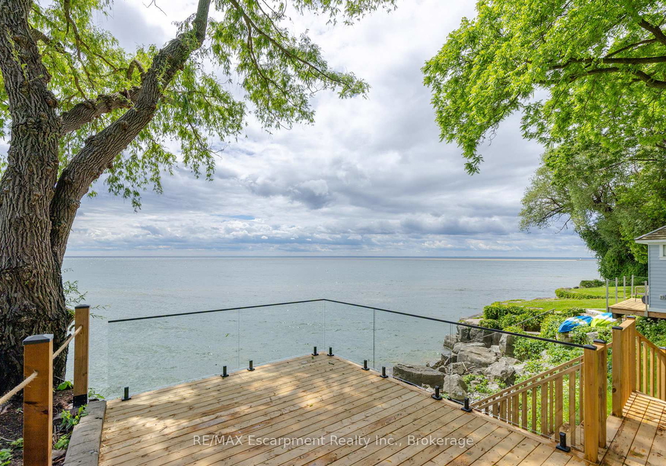 21-second-street-oakville-ontario-w13594134