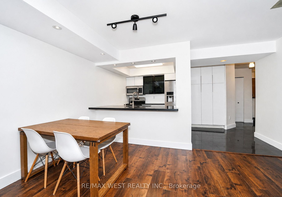 3-hickory-tree-road-toronto-north-york-ontario-w13594256
