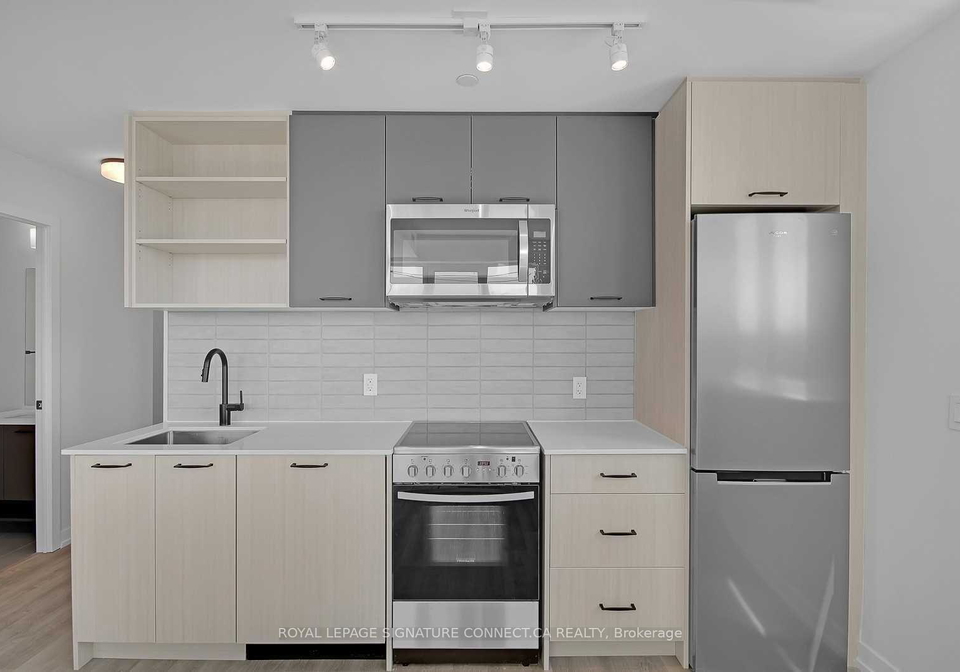 2300-st-clair-avenue-w-toronto-toronto-ontario-w13594304