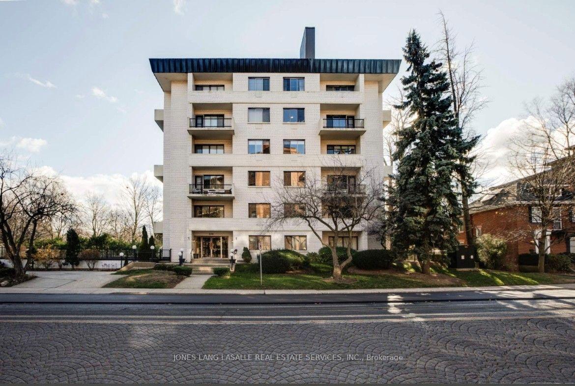 370-lakeshore-road-e-oakville-ontario-w13594464
