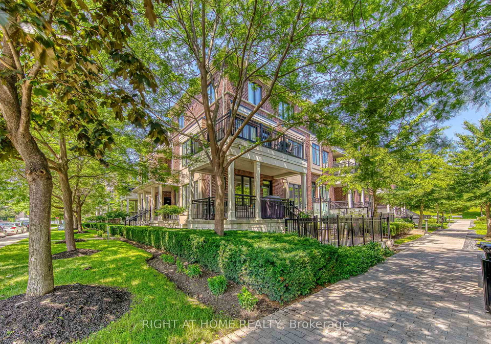 40-carnation-avenue-toronto-etobicoke-ontario-w13594516