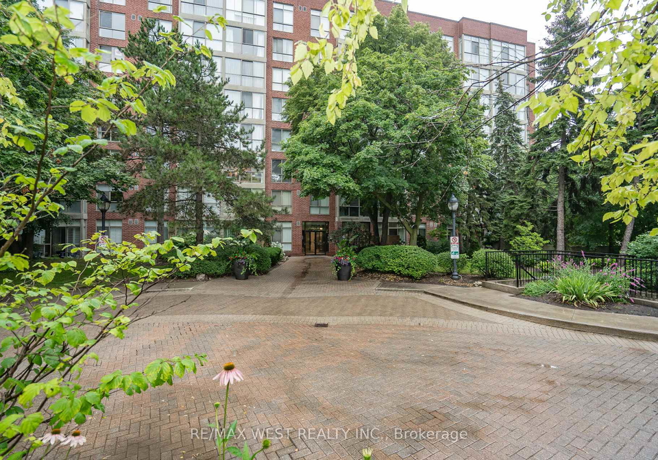 24-southport-street-toronto-toronto-ontario-w13594602