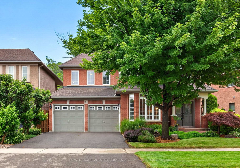 211-creek-path-avenue-oakville-ontario-w13594812