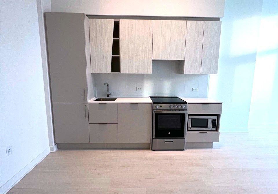3900-confederation-parkway-mississauga-ontario-w13595146