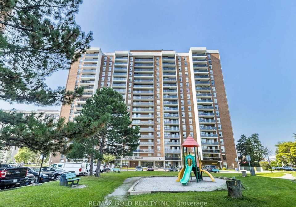 17-knightsbridge-road-brampton-ontario-w13595258