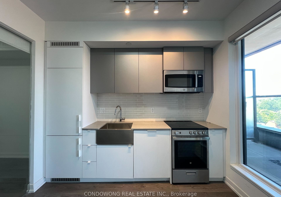 270-dufferin-street-toronto-toronto-ontario-w13595284