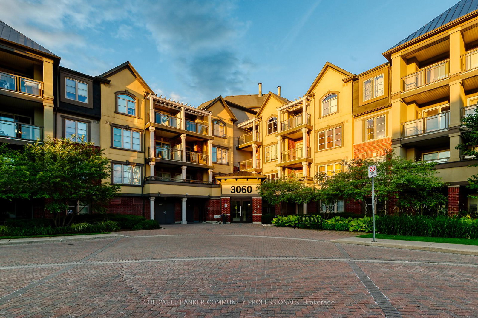 3060-rotary-way-burlington-ontario-w13595308