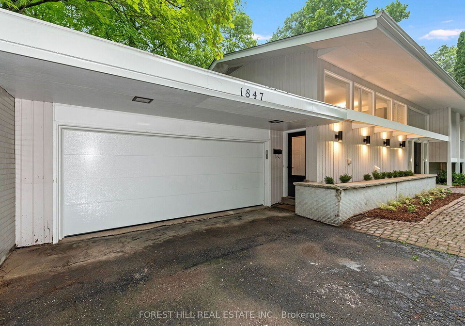 1847-will-scarlett-drive-mississauga-ontario-w13595666