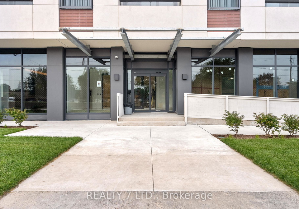 4010-eglinton-avenue-toronto-etobicoke-ontario-w13595674