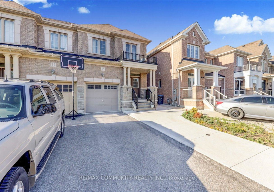 69-clearfield-drive-brampton-ontario-w13595742