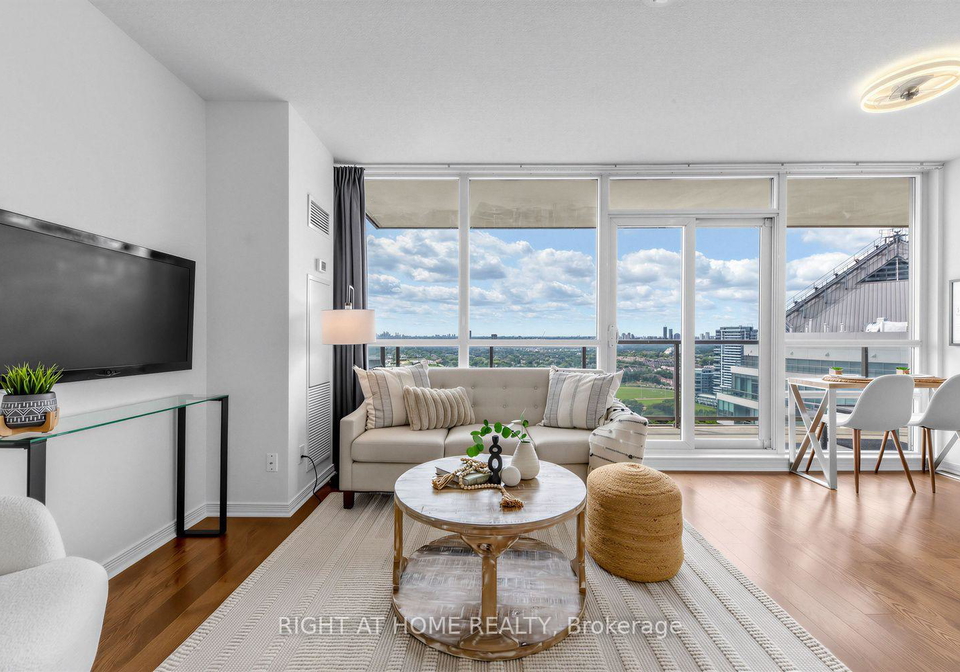 2240-lake-shore-boulevard-w-toronto-etobicoke-ontario-w13596086