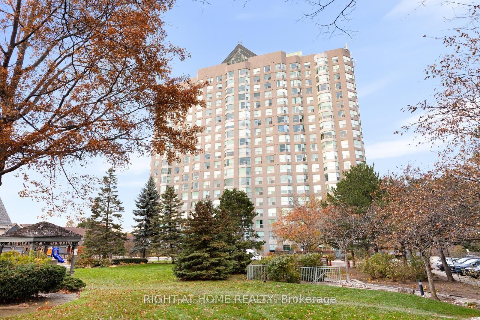 2155-burnhamthorpe-road-w-mississauga-ontario-w13596176