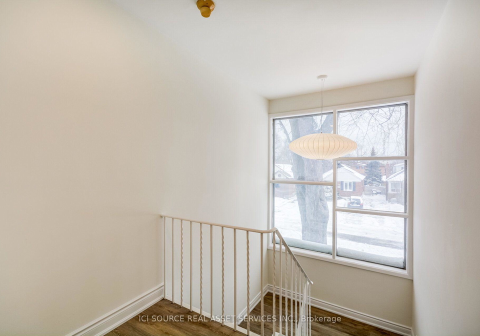58-burlingame-road-toronto-etobicoke-ontario-w13596336