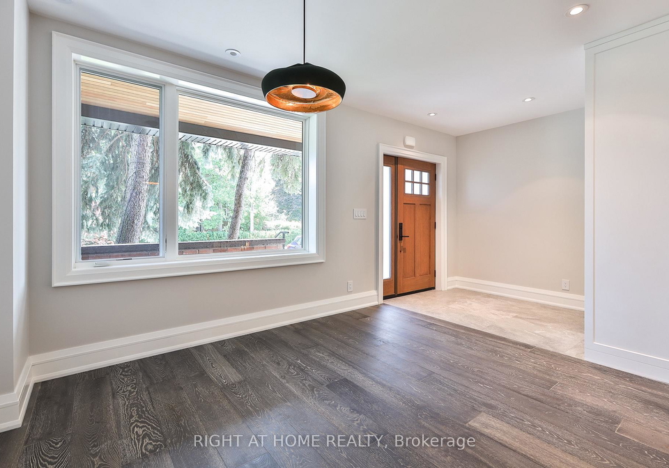 232-willard-avenue-toronto-toronto-ontario-w13596420