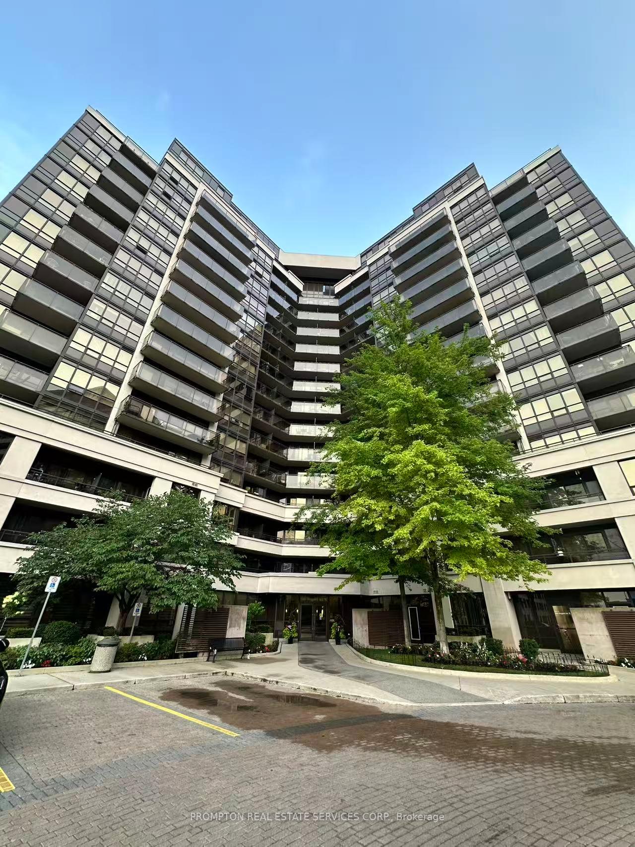 1060-sheppard-avenue-w-toronto-york-ontario-w13596524