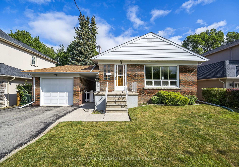 8-burwood-road-toronto-etobicoke-ontario-w13596602