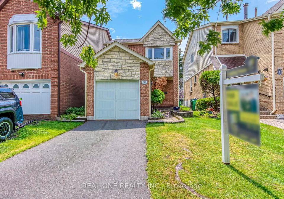 741-queensbridge-drive-mississauga-ontario-w13596718