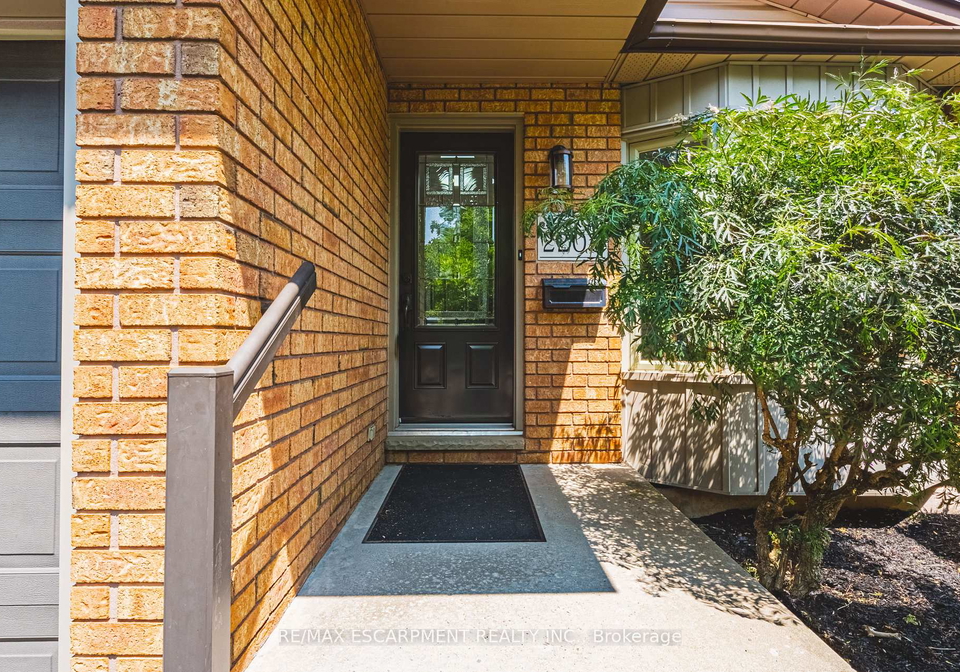 2206-donald-road-burlington-ontario-w13596722