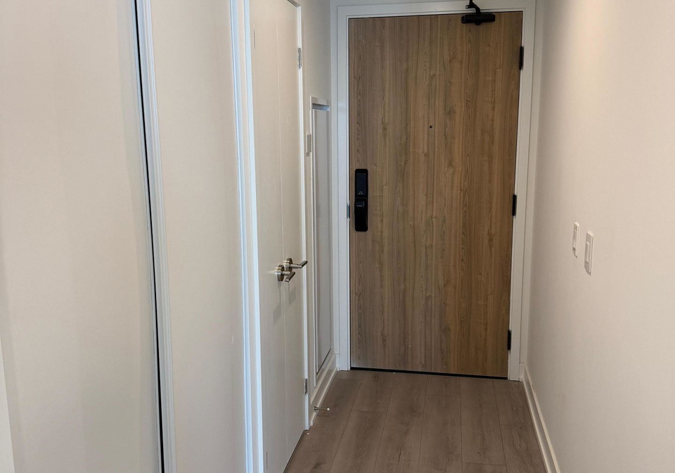 1-fairview-road-mississauga-ontario-w13596728