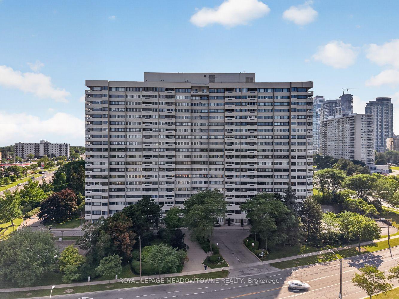 1580-mississauga-valley-boulevard-mississauga-ontario-w13596732