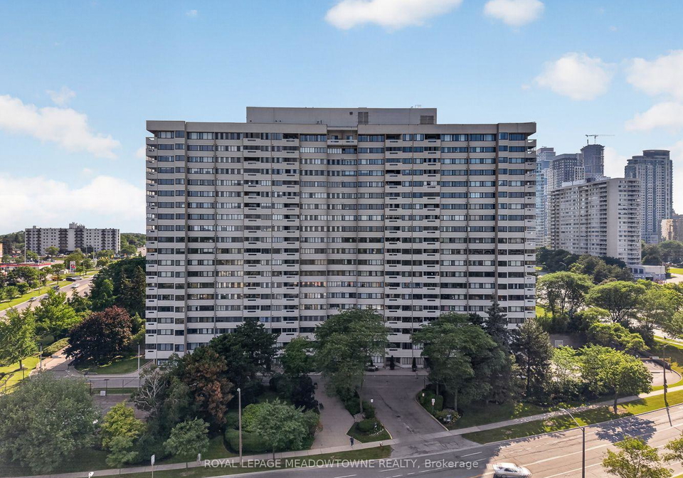 1580-mississauga-valley-boulevard-mississauga-ontario-w13596732