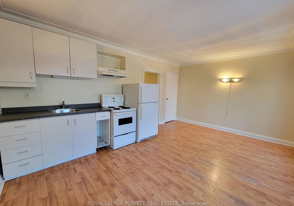 3295-lake-shore-boulevard-w-toronto-etobicoke-ontario-w13596802