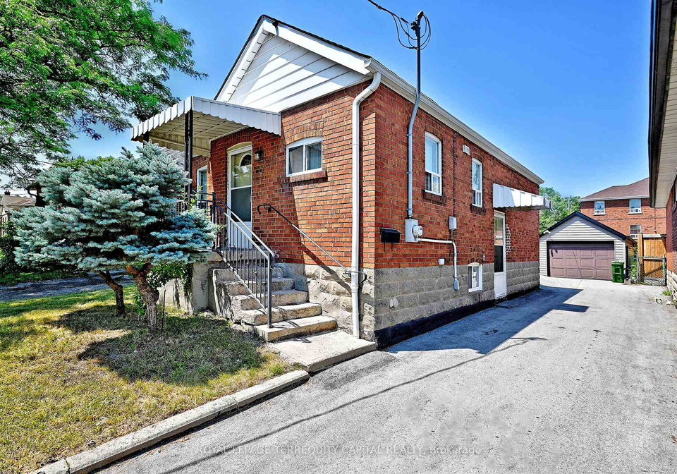 232-church-street-toronto-north-york-ontario-w13596918