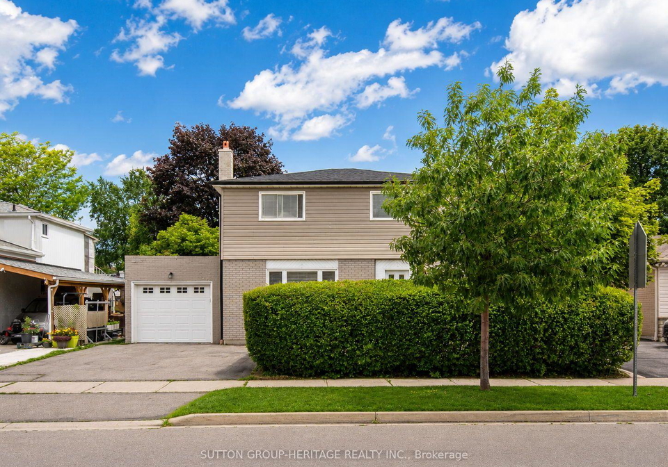 67-madoc-drive-brampton-ontario-w13596920