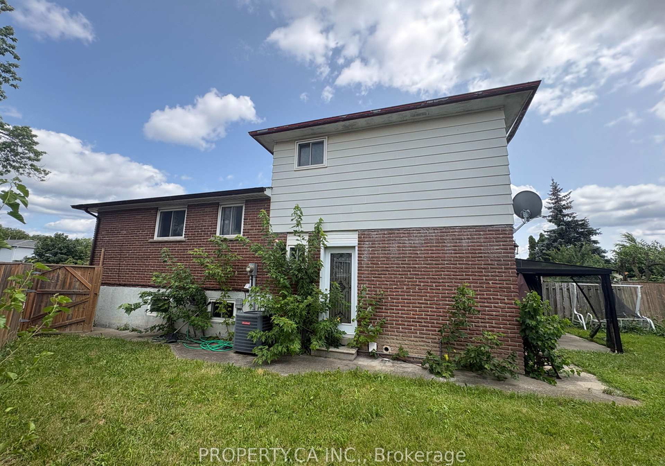 682-eaglemount-crescent-mississauga-ontario-w13596982