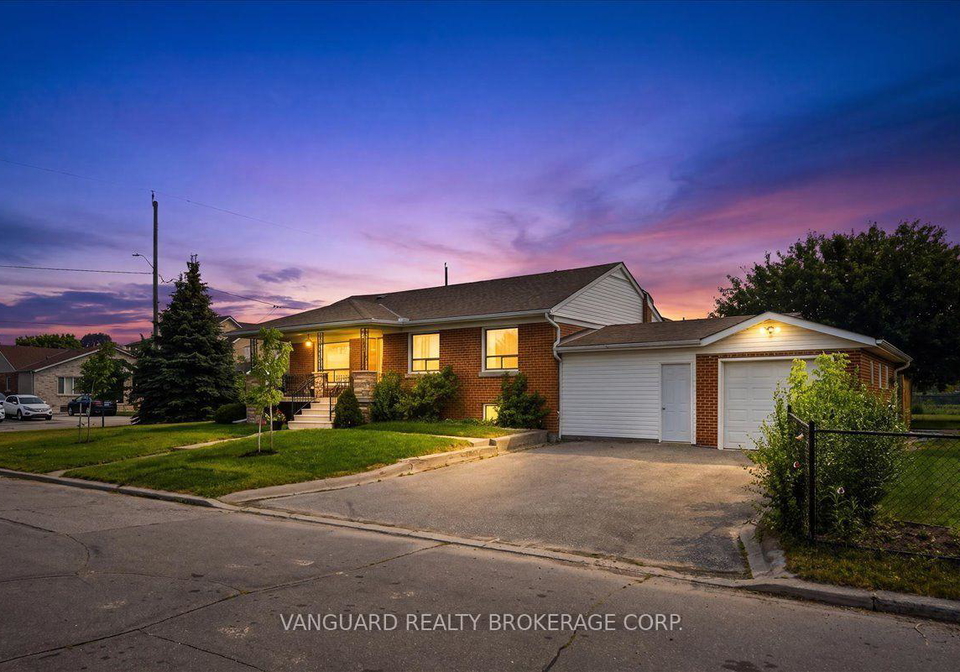 39-camborne-avenue-toronto-york-ontario-w13597018