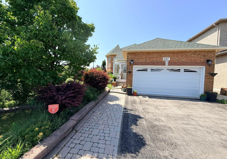 687-twain-avenue-mississauga-ontario-w13597124