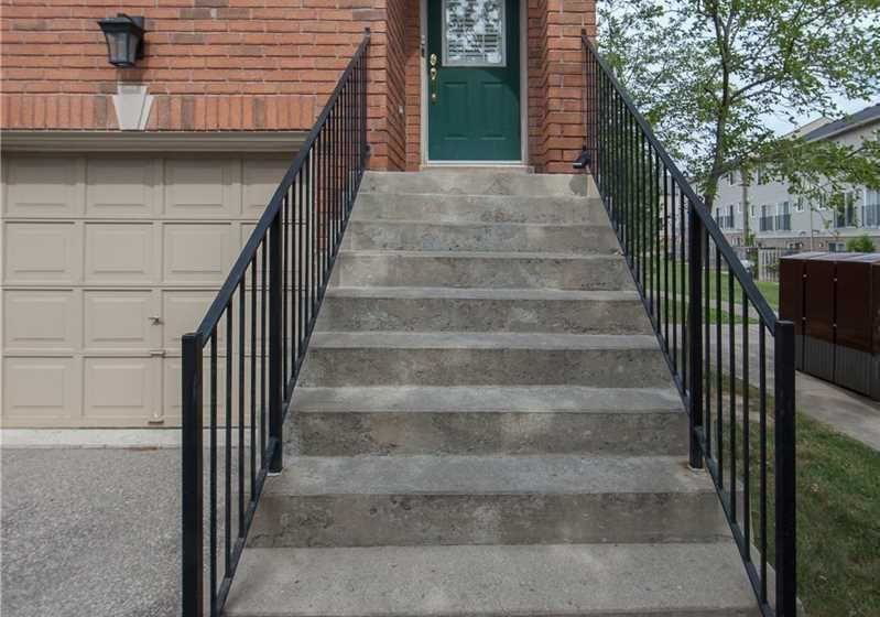 4950-albina-way-mississauga-ontario-w13597178