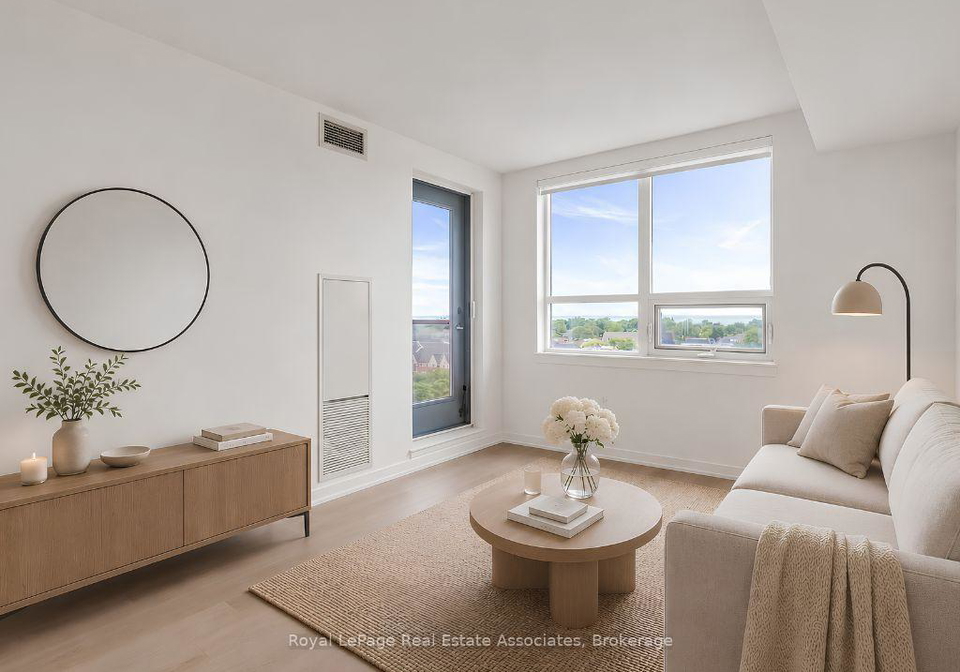 4-elsinore-path-toronto-etobicoke-ontario-w13597188