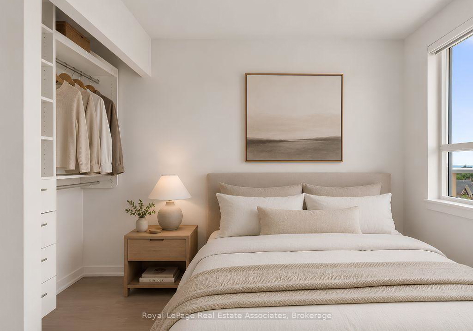 4-elsinore-path-toronto-etobicoke-ontario-w13597188