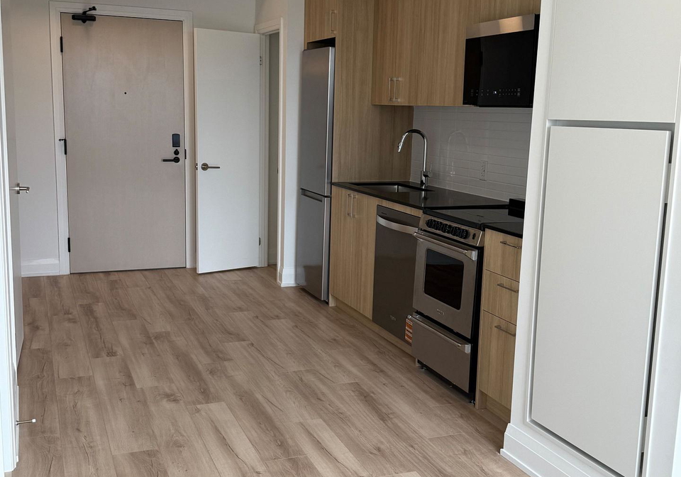 3250-carding-mill-trail-oakville-ontario-w13597390