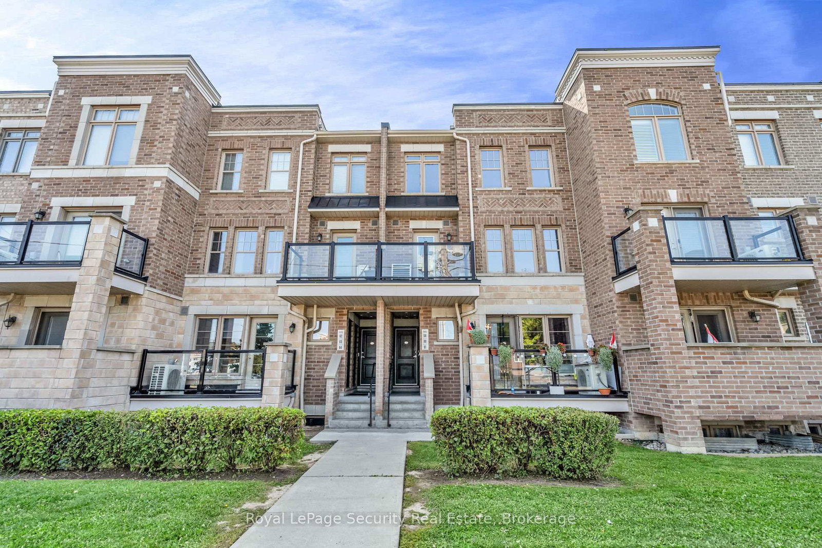 2315-sheppard-avenue-w-toronto-york-ontario-w13597472