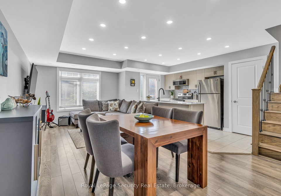 2315-sheppard-avenue-w-toronto-york-ontario-w13597472