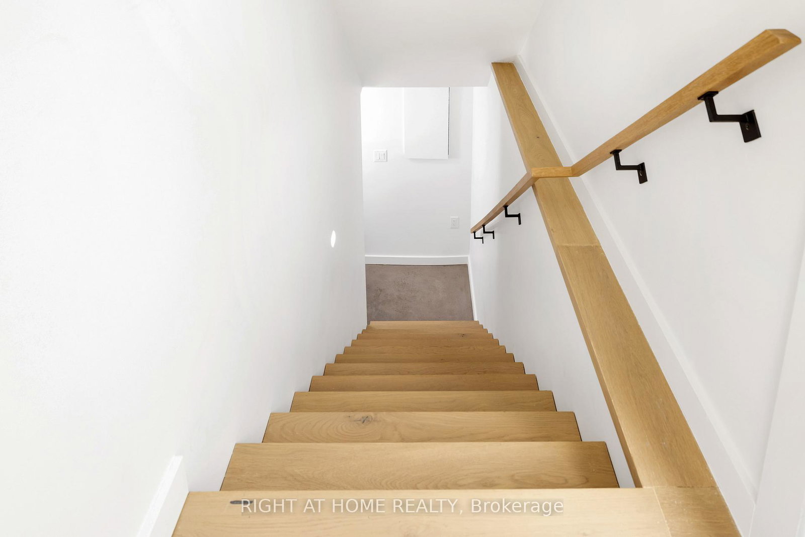 86-lansdowne-avenue-toronto-toronto-ontario-w13597504