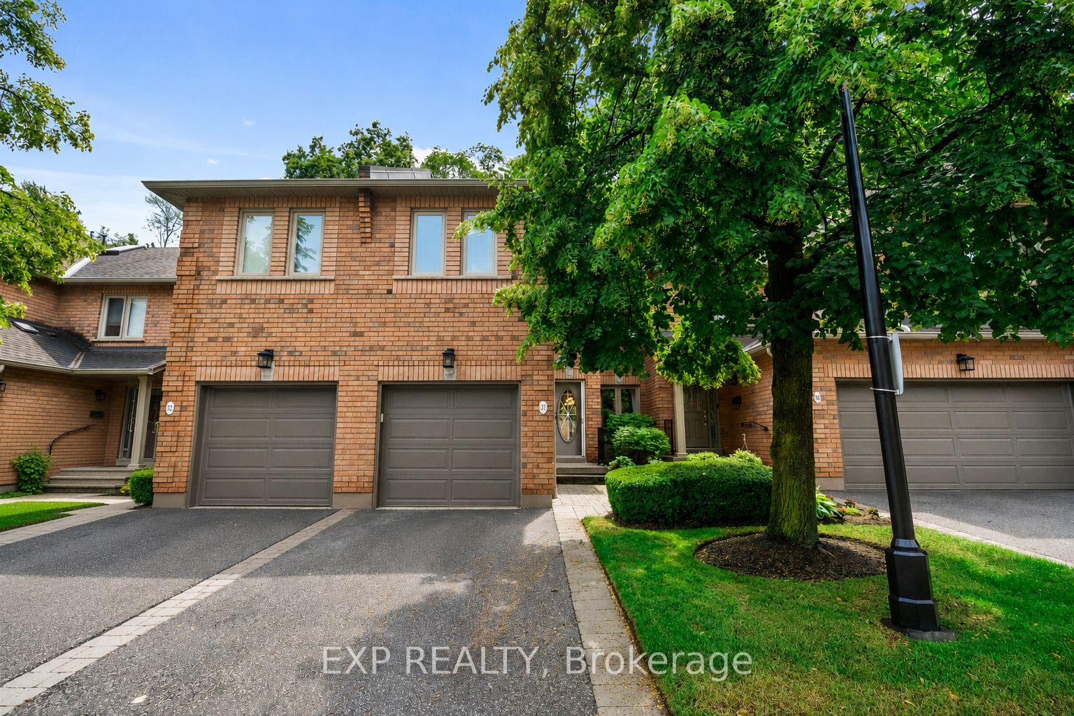 1905-broad-hollow-gate-mississauga-ontario-w13597574