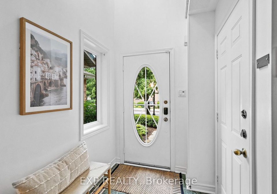 1905-broad-hollow-gate-mississauga-ontario-w13597574